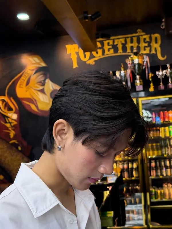 Short layered scissor cut
